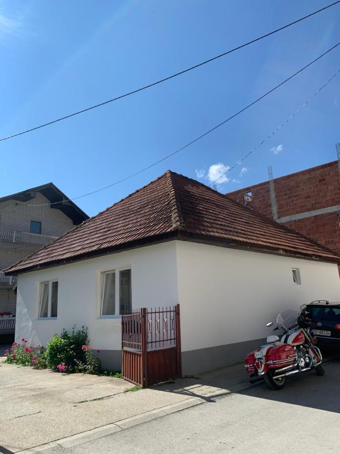 Lejla'S Guesthouse Gusinje Luaran gambar