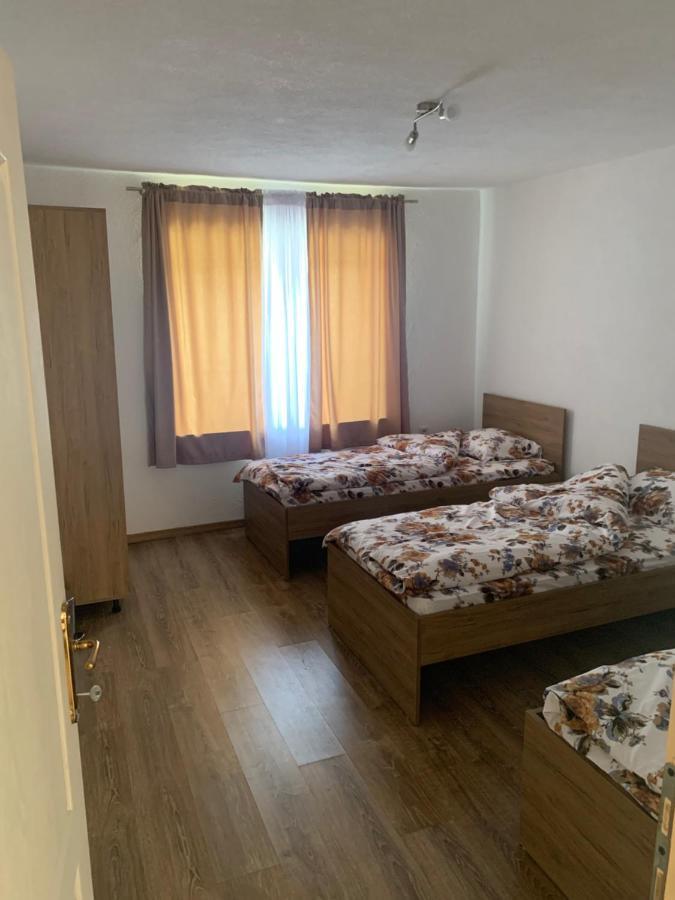 Lejla'S Guesthouse Gusinje Luaran gambar