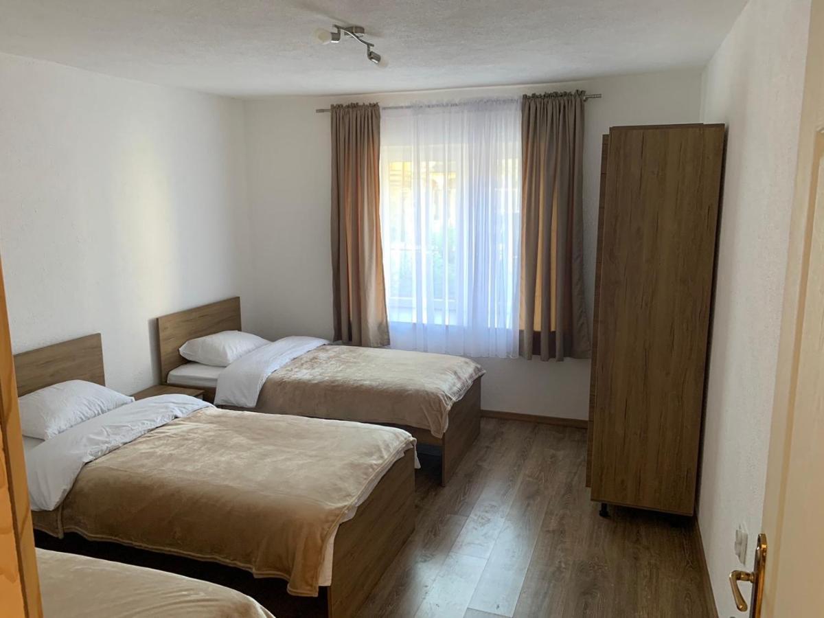 Lejla'S Guesthouse Gusinje Luaran gambar